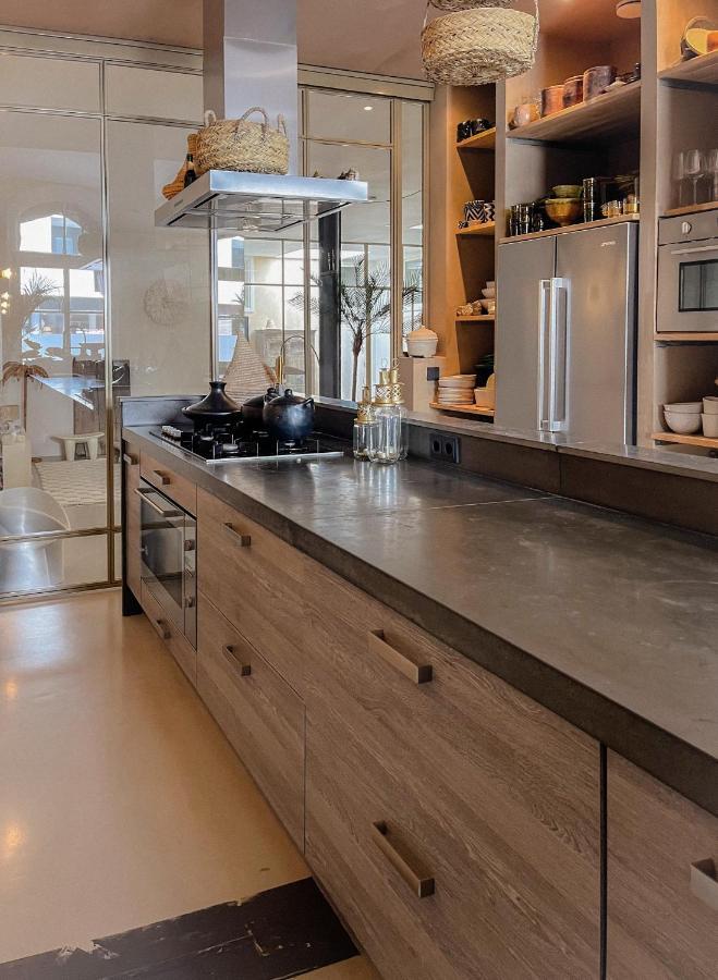 Haert Boutique Wellness Suites City Centre Haarlem Bagian luar foto