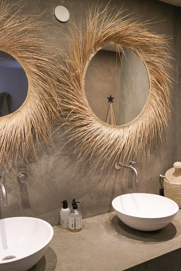 Haert Boutique Wellness Suites City Centre Haarlem Bagian luar foto