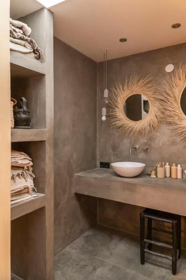 Haert Boutique Wellness Suites City Centre Haarlem Bagian luar foto