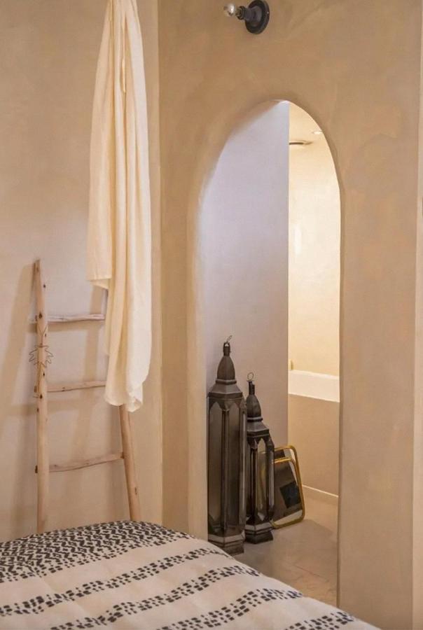 Haert Boutique Wellness Suites City Centre Haarlem Bagian luar foto
